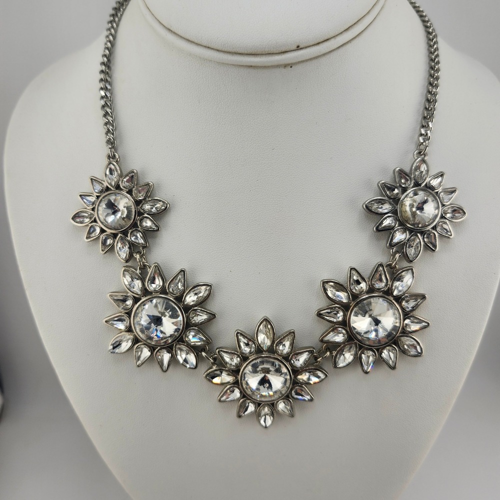 Statement Necklace Silver Tone Crystal Rhinestone‎ Sunburst Floral Chain